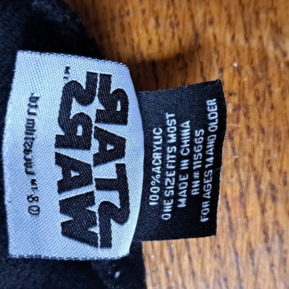STARS WARS BLACK STOCKING HAT ONE SIZE FITS MOST. - Picture 7 of 8